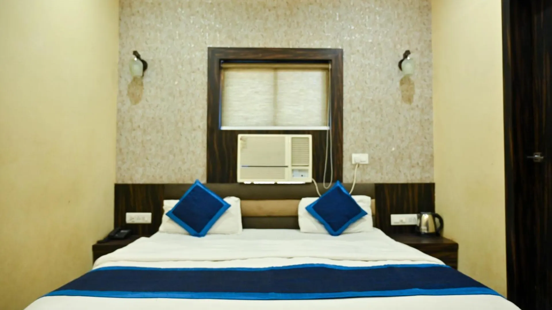 Hotel Hari Gopal Waranasi
