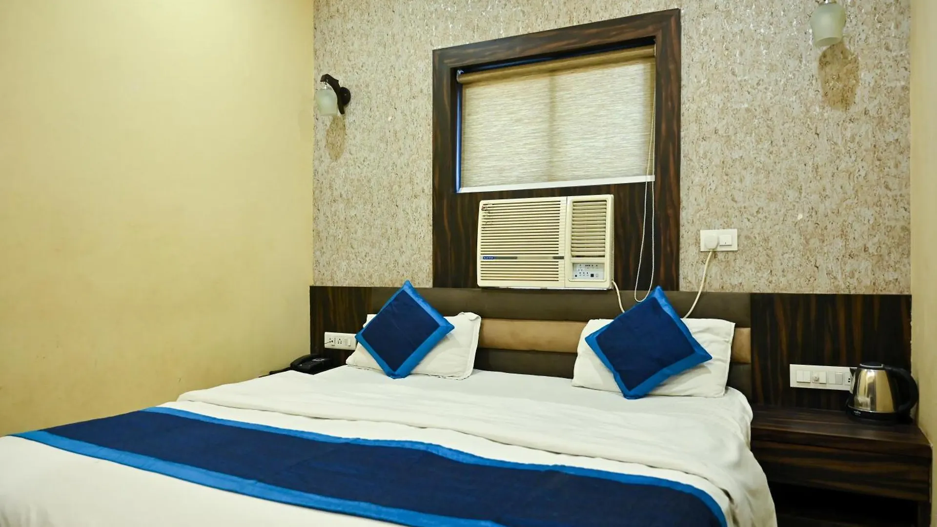 Hotel Hari Gopal Waranasi 3*,