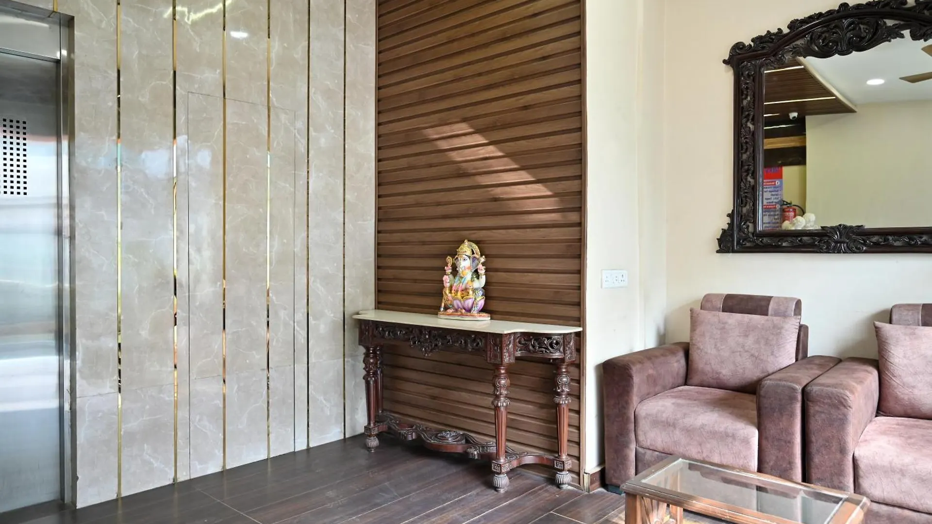 Hotel Hari Gopal Waranasi