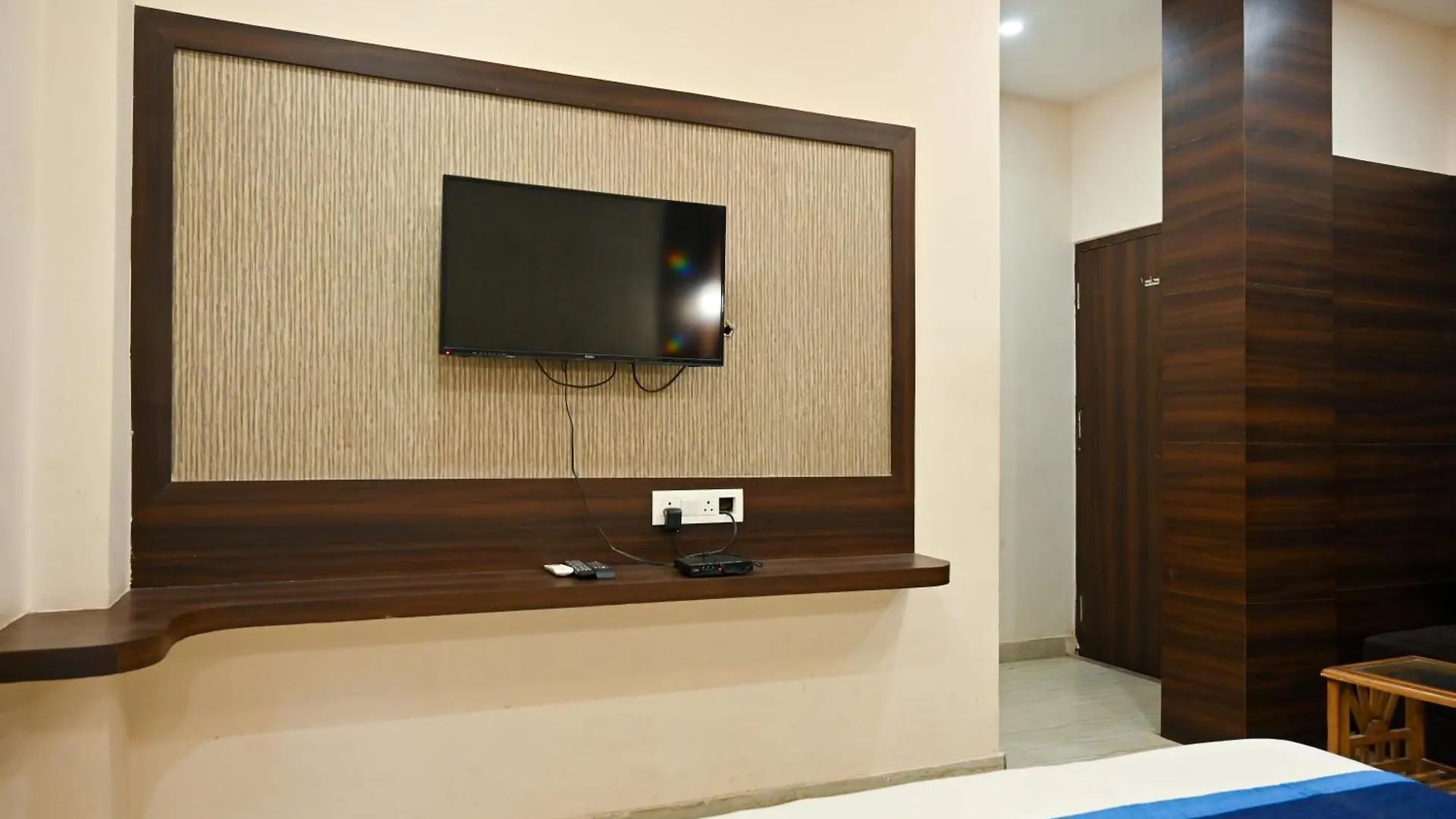 Hotel Hari Gopal Waranasi