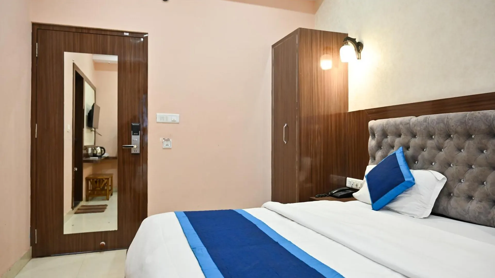 Hotel Hari Gopal Waranasi 3*,  Indie